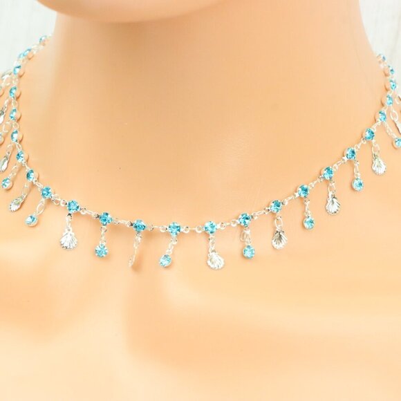 "Minimalist & Elegant Necklace Chain – Perfect for Women & Girls | UNVRC1300 - Picture 2 of 10